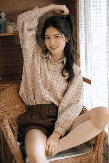 女人下面很肥大很舒服